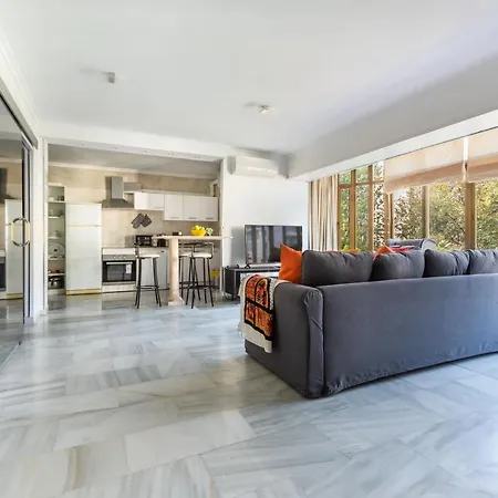 Apartment Centro Sacio I Marbella
