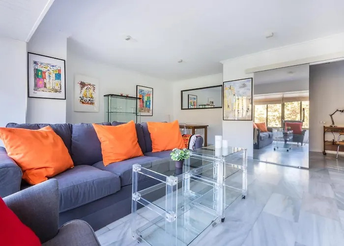 Apartment Centro Sacio I Marbella